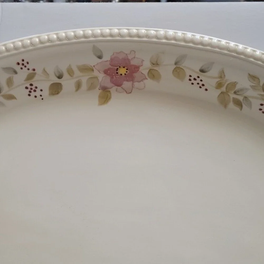 VTG Tabletops Gallery Tara Bouquet 18” Floral Serving Platter Hand Painted